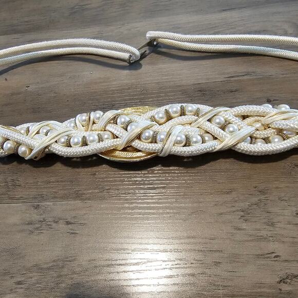 Vintage 80s Belt Women Size 1X White Gold Tone Braided Woven Glam Rock Beaded - Picture 8 of 13